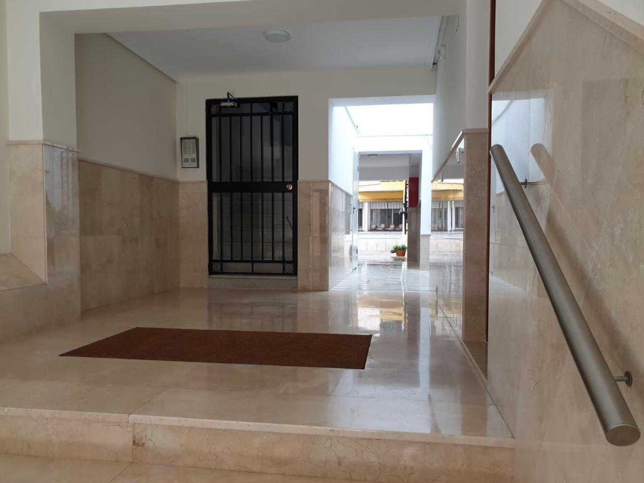 Moderno Y Luminoso Apartamento Севилья Экстерьер фото